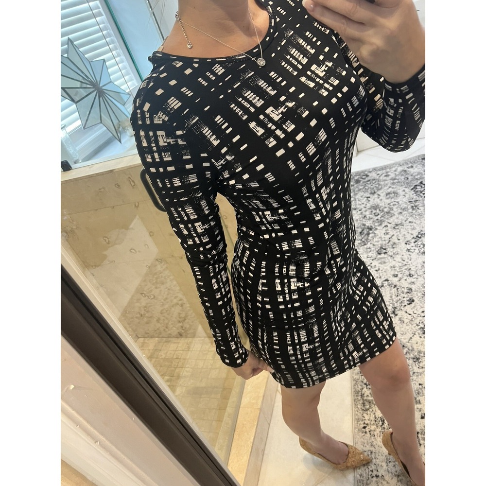 Michael Kors Dress Black White Geometric Print Gold Zipper XS Long Sleeve Mini